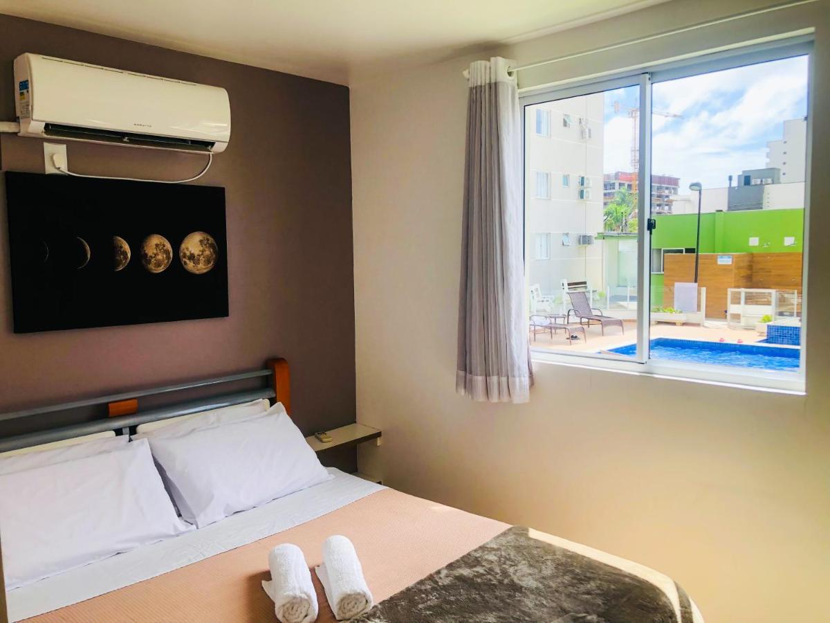 Apt 300 m da praia próximo ao Beto Carrero Piçarras Exterior foto